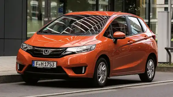 Descargar Manual de Propietario HONDA Jazz 2017 en Español PDF Gratis