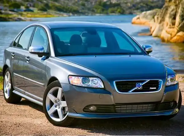 Descargar Manual de Propietario VOLVO S40 2010 en Español PDF Gratis