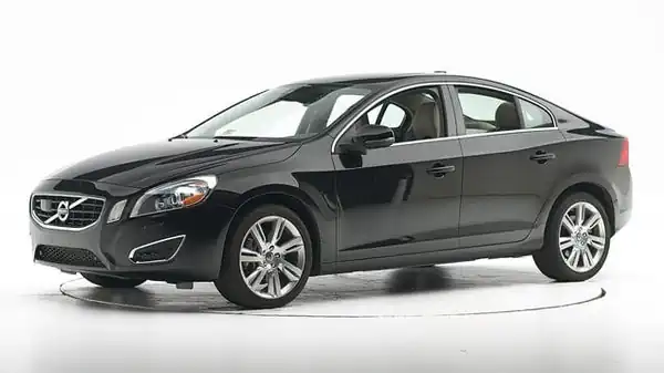 Descargar Manual de Propietario VOLVO S60 2013 en Español PDF Gratis
