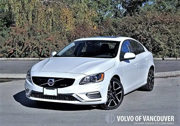 Descargar Manual de Propietario VOLVO S60 2018 en Español PDF Gratis