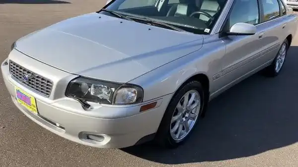 Descargar Manual de Propietario VOLVO S80 2005 en Español PDF Gratis