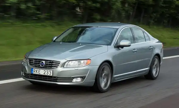 Descargar Manual de Propietario VOLVO S80 2014 en Español PDF Gratis