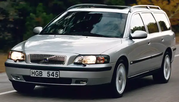 Descargar Manual de Propietario VOLVO V70 2004 en Español PDF Gratis