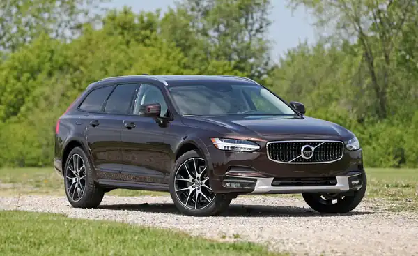 Descargar Manual de Propietario VOLVO V90 2017 en Español PDF Gratis