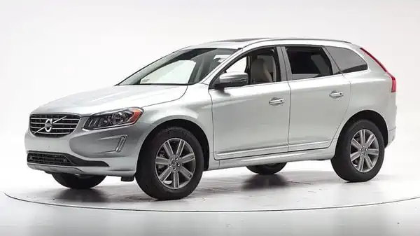 Descargar Manual de Propietario VOLVO XC60 2016 en Español PDF Gratis