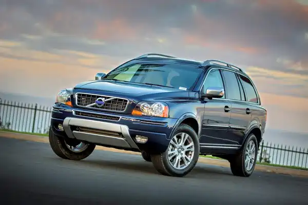Descargar Manual de Propietario VOLVO XC90 2013 en Español PDF Gratis