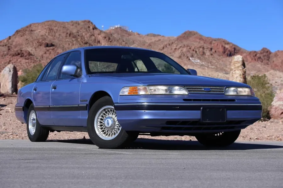 Descargar Manual de Taller Ford Crown Victoria 1994 PDF Gratis