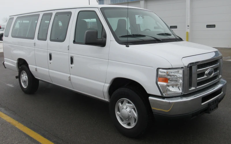 Descargar Manual de Taller Ford E-350 2012 PDF Gratis