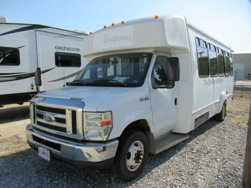 Descargar Manual de Taller Ford E-450 2008 PDF Gratis