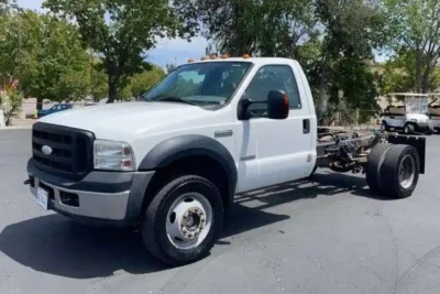 Descargar Manual de Taller Ford F-550 2006 PDF Gratis