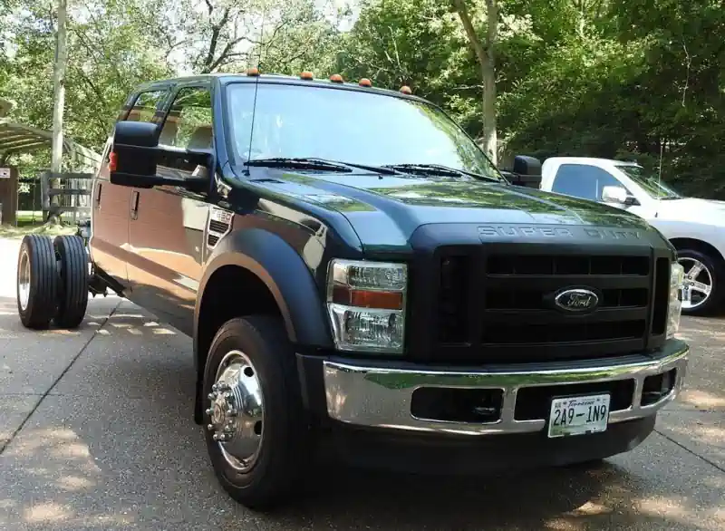 Descargar Manual de Taller Ford F-550 2009 PDF Gratis