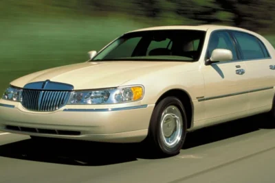 Descargar Manual de Taller Lincoln Town Car 2002 PDF Gratis
