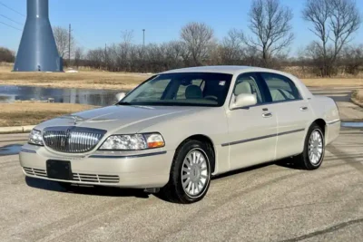 Descargar Manual de Taller Lincoln Town Car 2005 PDF Gratis