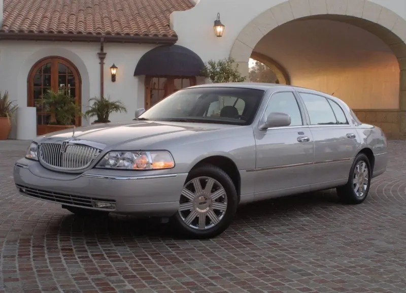 Descargar Manual de Taller Lincoln Town Car 2006 PDF Gratis