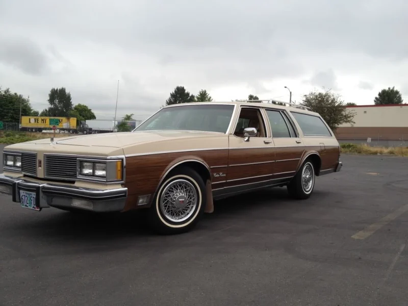Descargar Manual de Taller Oldsmobile Custom Cruiser 1982 PDF Gratis
