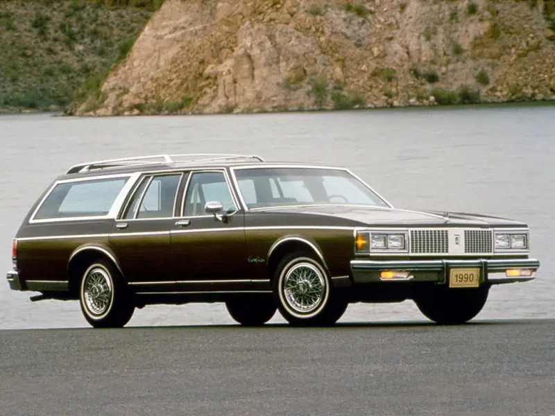 Descargar Manual de Taller Oldsmobile Custom Cruiser 1983 PDF Gratis