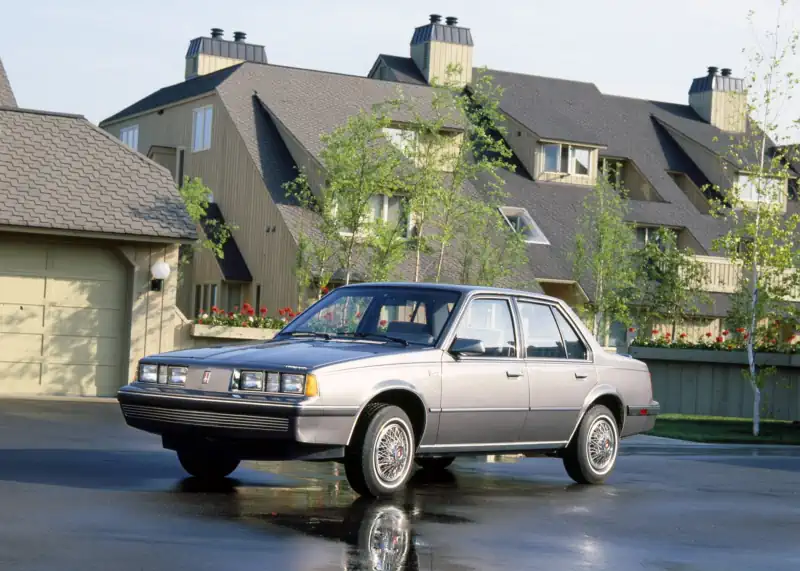 Descargar Manual de Taller Oldsmobile Firenza 1983 PDF Gratis