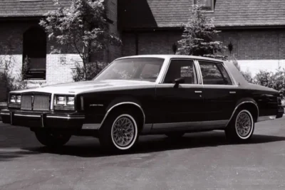 Descargar Manual de Taller Pontiac Bonneville 1982 PDF Gratis
