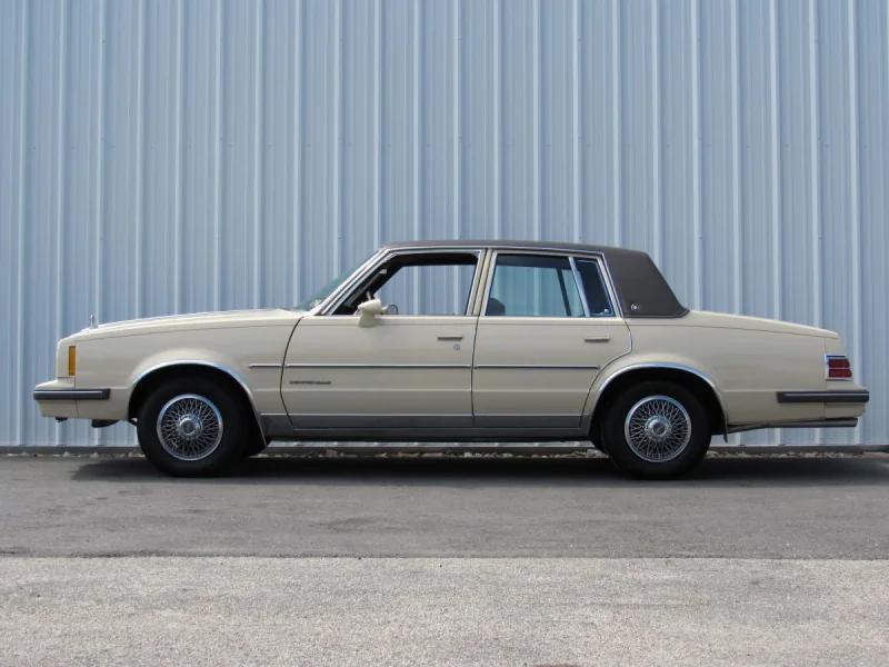 Descargar Manual de Taller Pontiac Bonneville 1984 PDF Gratis