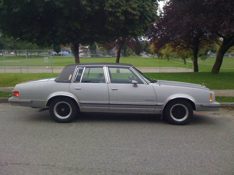Descargar Manual de Taller Pontiac Bonneville 1986 PDF Gratis