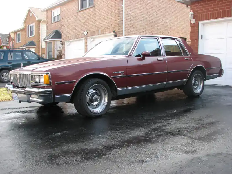 Descargar Manual de Taller Pontiac Parisienne 1984 PDF Gratis