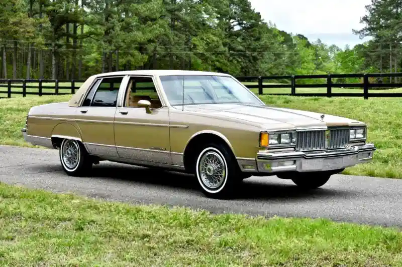 Descargar Manual de Taller Pontiac Parisienne 1985 PDF Gratis