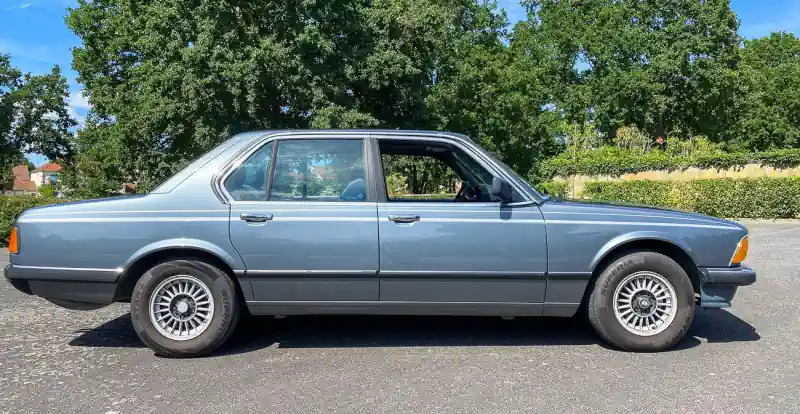 Descargar Manual de Taller BMW 728i 1983 PDF Gratis
