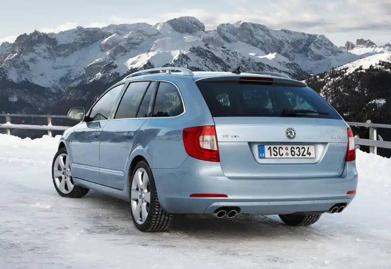 Descargar Manual de Taller Skoda Superb 2010 PDF Gratis